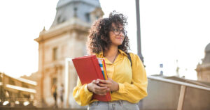 Credit Card Misuse Among Hispanics Poses Significant Financial Risks